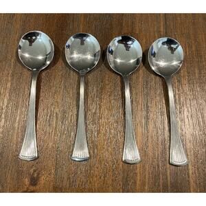 SET 4 CREAM SOUP SOONS! Vintage AMSILCO WORLD TABLEWARE stainless: MINUET lovely